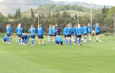 A kvenna - Ísland mætir Skotlandi á La Manga á mánudag