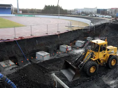 Aprílgabb:  Gervigras á nýjan Laugardalsvöll