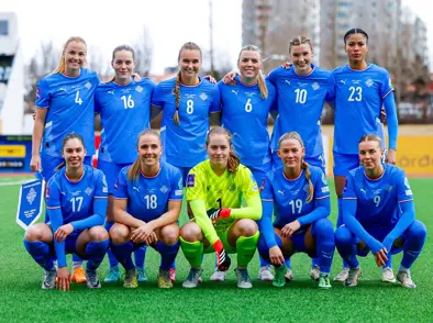 Miðar fyrir handhafa A og DE skírteina á Ísland-Austurríki