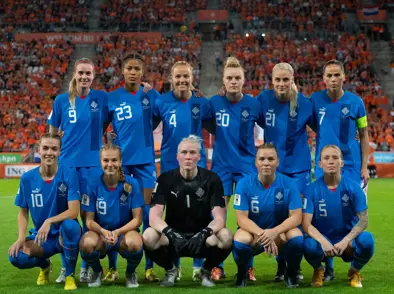 A kvenna - Ísland áfram í 16. sæti á heimslista FIFA