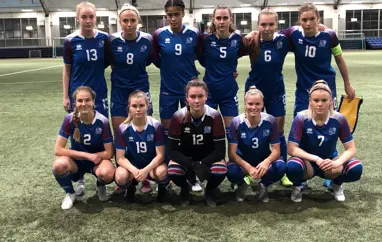 U19 kvenna - 2-0 sigur gegn Svíþjóð (1)
