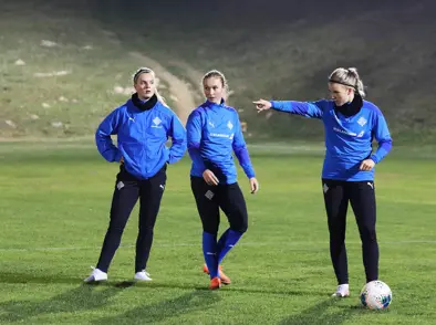 Undirbúningur hafinn fyrir leikinn gegn Slóvakíu