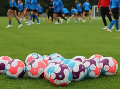 Ertu að fara á leikinn í Manchester á sunnudag?