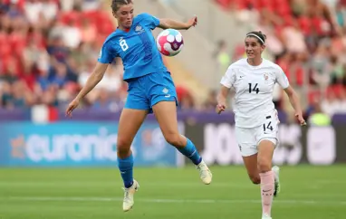 Ný EM treyja kynnt 9. maí