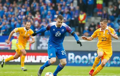 Varstu búin(n) að kaupa miða?