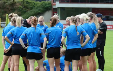 Fyrsti leikur U19 kvenna á EM, þriðjudaginn 18. júlí