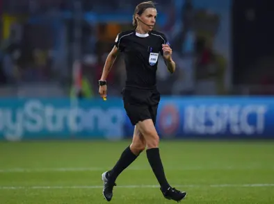 Stephanie Frappart dæmir leik Liverpool og Chelsea um Ofurbikar Evrópu