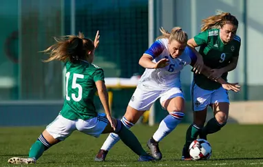 Ísland mætir Skotlandi á laugardag