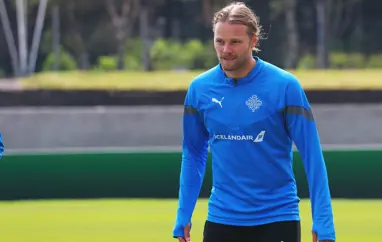 Mótsmiðasala opnar aftur á miðvikudag