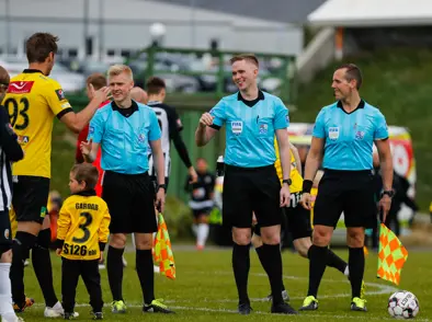 Byrjendanámskeið fyrir dómara haldið í höfuðstöðvum KSÍ 7. maí