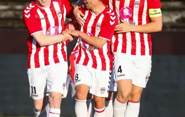 Notkun samfélagsmiðla í kynningarstarfi