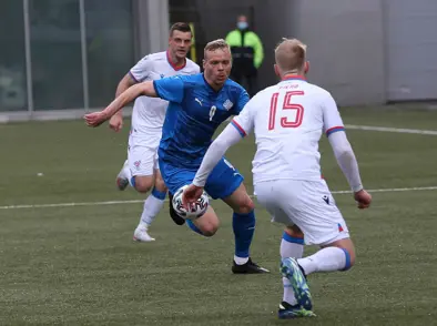 Eins marks íslenskur sigur í Þórshöfn