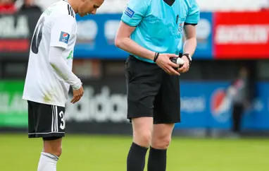 Helgi Mikael Jónasson og Gylfi Tryggvason voru við störf í Svíþjóð