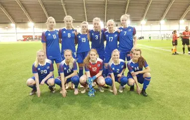 U17 kvenna - Flottur 5-2 sigur gegn Írlandi