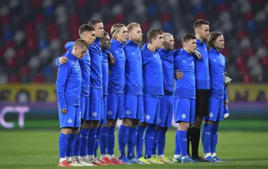 Leikið gegn Úganda og Suður-Kóreu í janúar