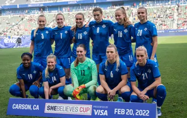 A kvenna - 2-1 sigur gegn Tékklandi