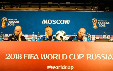 A karla - Blaðamannafundur klukkan 10:15 í dag á Volgograd vellinum