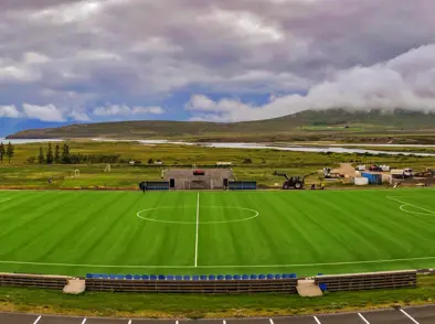 Nýr gervigrasvöllur tekinn í notkun á Dalvík