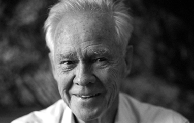 Minning:  Ellert B. Schram