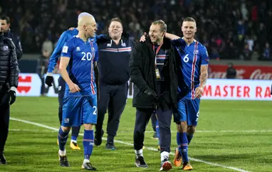 Grein Stefáns um meiðsli á hásin birt í virtu vísindariti