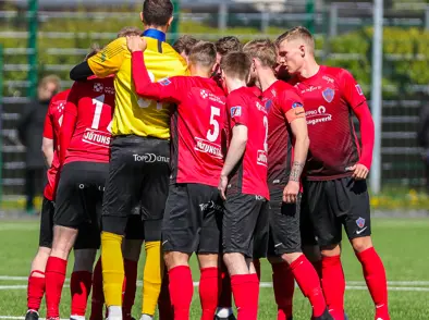 2. deild karla hefst 17. júní