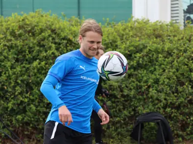 Undirbúningur hafinn fyrir vináttuleikina tvo á Spáni