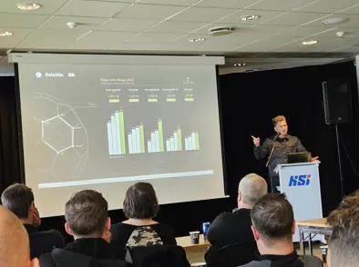 Húsfyllir á kynningu um fjármál