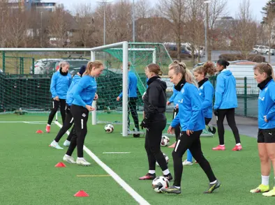 A kvenna hefur hafið æfingar (1)