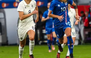 HM kvennalandsliða á Norðurlöndunum 2027? 