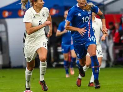 HM kvennalandsliða á Norðurlöndunum 2027? 