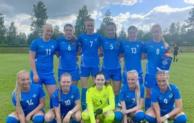 U16 kvenna - tap gegn Dönum