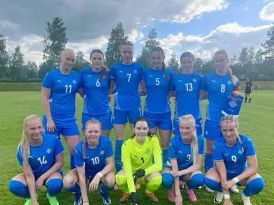 U16 kvenna - tap gegn Dönum