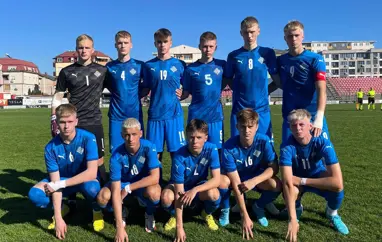 U17 karla - sæti í milliriðlum tryggt
