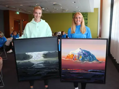 Hljóta heiðursviðurkenningu fyrir 100 A-landsleiki (1)