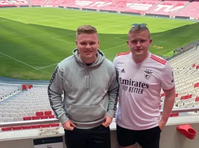 Arnþór Helgi Gíslason og Hafþór Bjartur Sveinsson dæmdu á IberCup Cascais