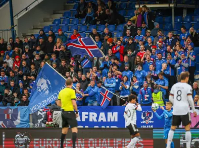 A karla - Miðasala á leiki Íslands í október