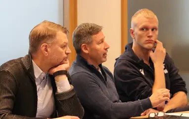 Mótamál rædd á fundi yfirþjálfara