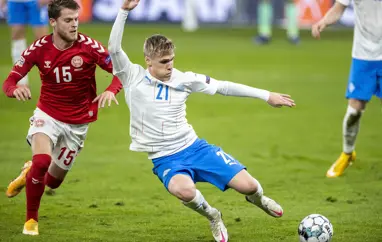 Tap gegn Dönum á Parken