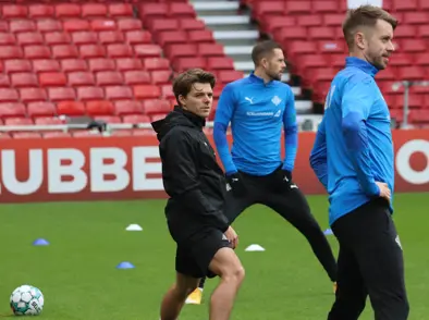 KSÍ V námskeiði frestað