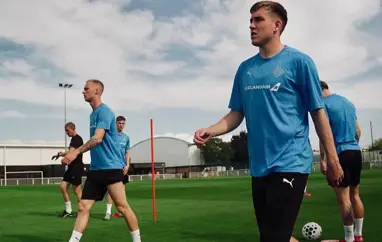 Komnir til Frakklands