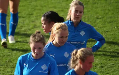 Ísland mætir Svíþjóð á þriðjudag