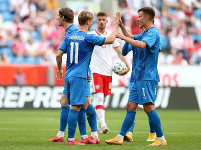 KSÍ semur við FootoVision