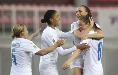 A kvenna - Ísland mætir Sviss í apríl