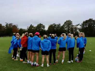 Ísland mætir Norður Írlandi á föstudag