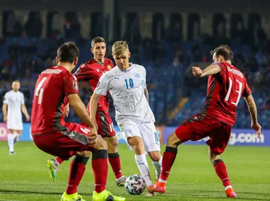 A karla leikur í Vaduz á miðvikudag