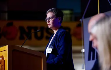 Klara lætur af störfum