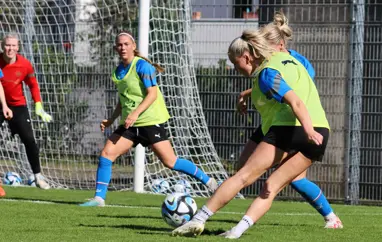 Íslenska landsliðið mætt til Düsseldorf