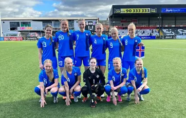 U16 kvenna vann 4-2 sigur gegn Norður-Írum