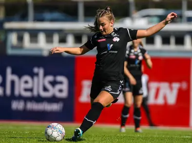 Andrea Mist inn fyrir Elínu Mettu