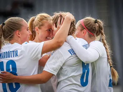 A kvenna í 16 sæti heimslista FIFA